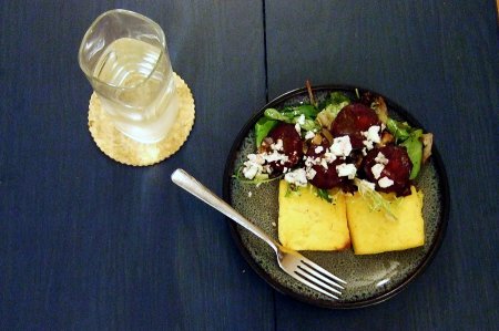 beets and gorgonzola salad and baked polenta_blossomtostem